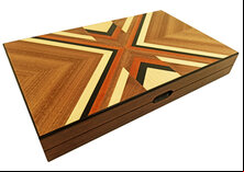 Italfama Deluxe Wooden Inlaid 15-inch Backgammon Set (Walnut & Maple)